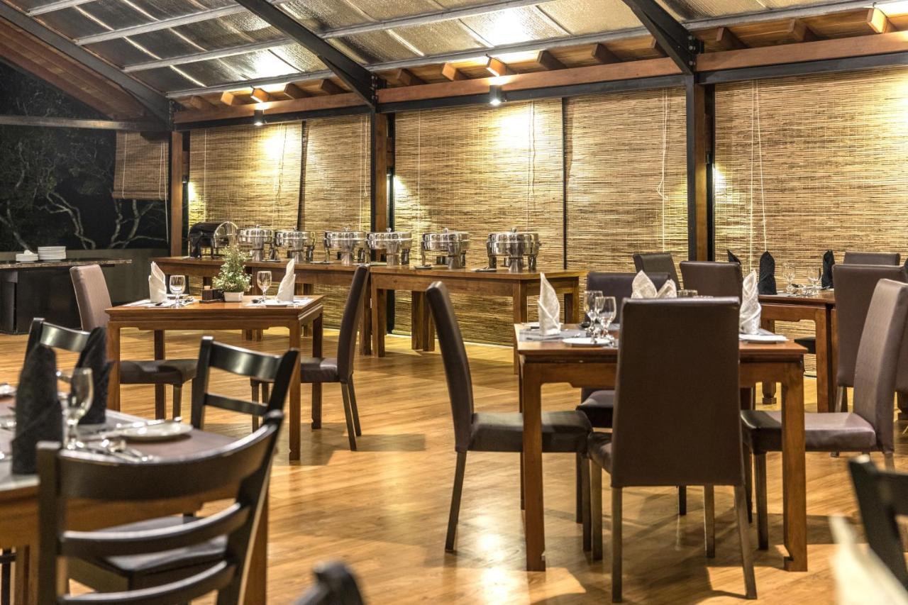 Earls Rajarata Hotel Anuradhapura Luaran gambar