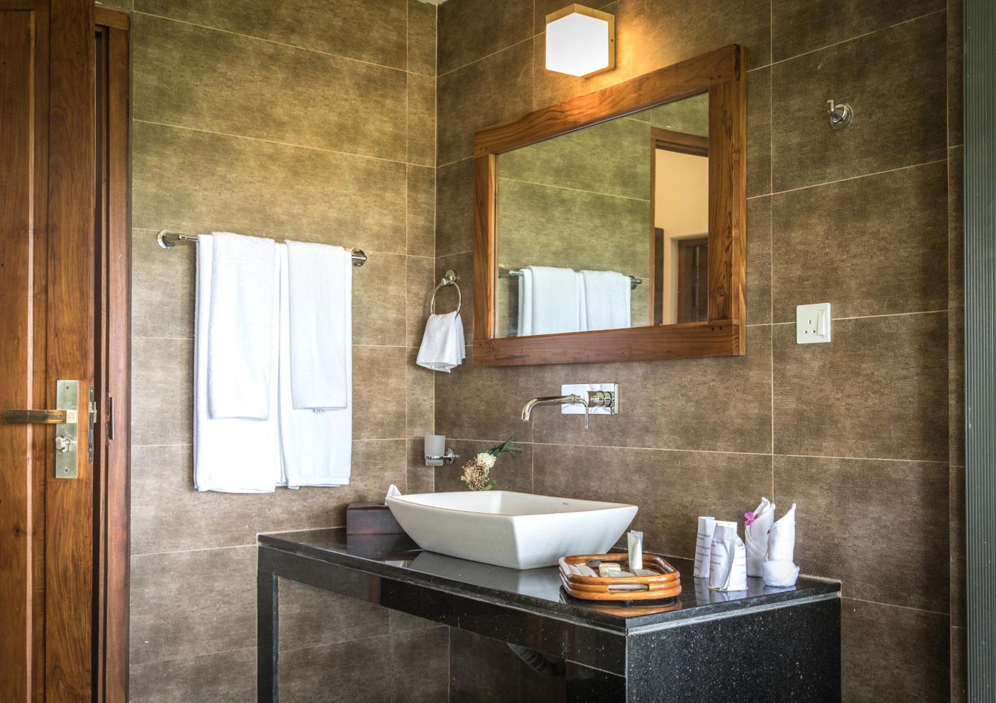 Earls Rajarata Hotel Anuradhapura Bilik gambar